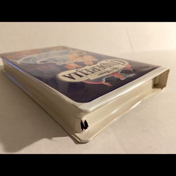 CINDERELLA-Limited Edition-VHS - Picture 4 of 8